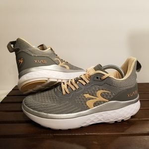 Gravity Defyer XLR8 Grey Peach Sz 10